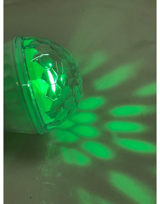 Foco Bluetooth con luces LED y bocina integrada LDB-0012