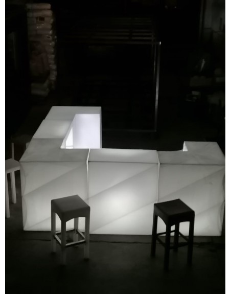 BARRAS BEBIDAS PREMIUM ILUMINADA CON HIELERA ILUMINADA