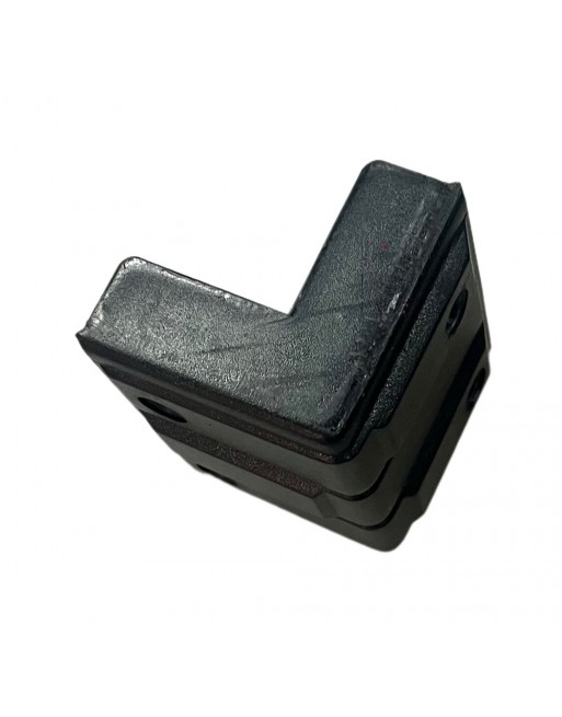 Esquinero Plastico 5x5x7 Cm Negro Bafle