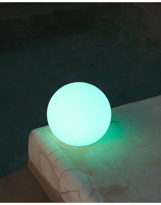 Esfera LED RGB 45cm para decorar jardines albercas terrazas