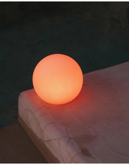 Esfera LED RGB 45cm para decorar jardines albercas terrazas