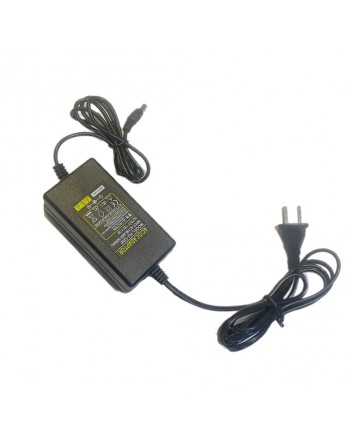 Adaptador de corriente...
